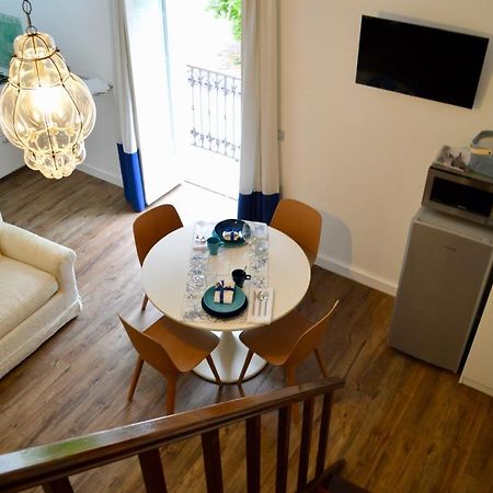 Perla Blu Apartment Gaeta Bagian luar foto