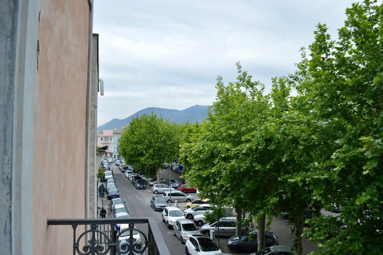 Perla Blu Apartment Gaeta Bagian luar foto
