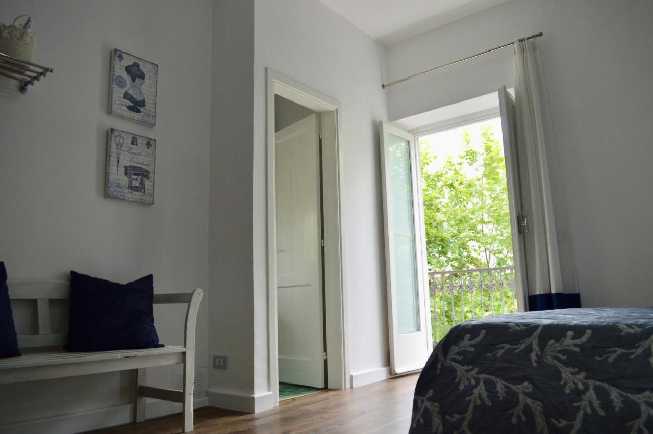 Perla Blu Apartment Gaeta Bagian luar foto