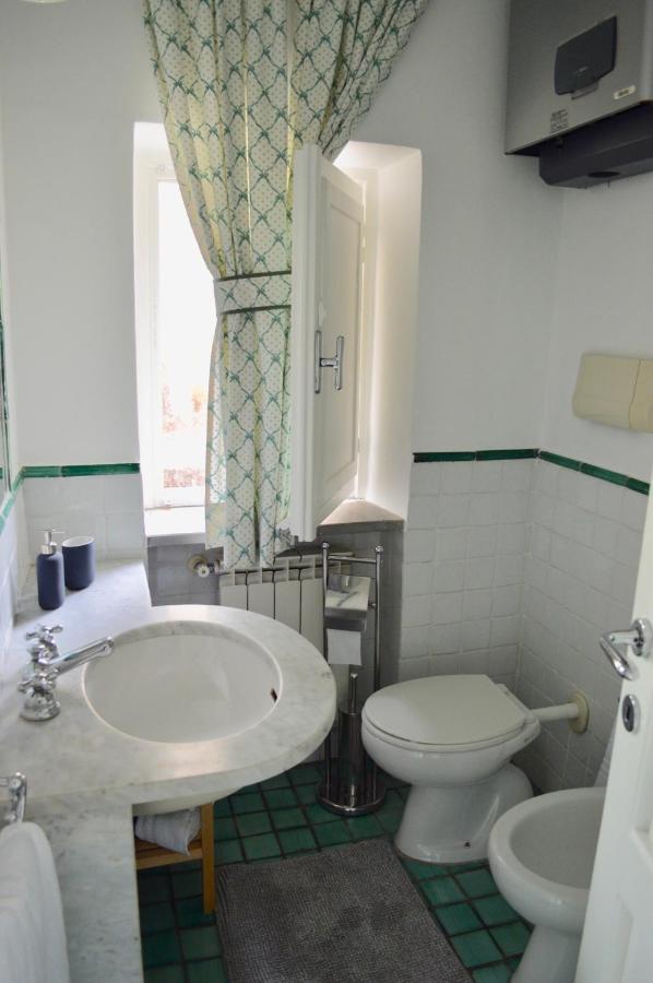 Perla Blu Apartment Gaeta Bagian luar foto